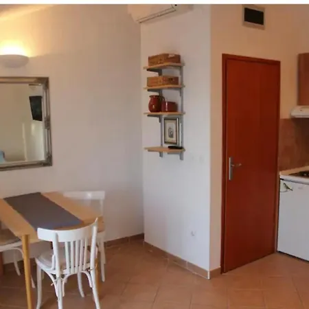 Apartment Petra
